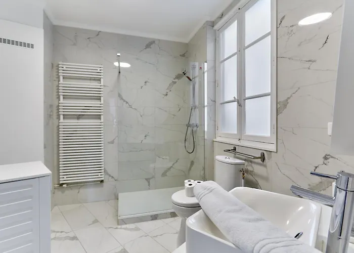 Le Marais By Prestige * パリ